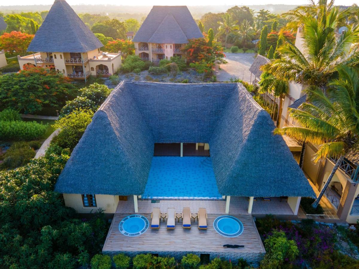 Neptune Pwani Beach Resort & Spa Zanzibar Kiwengwa  Zewnętrze zdjęcie